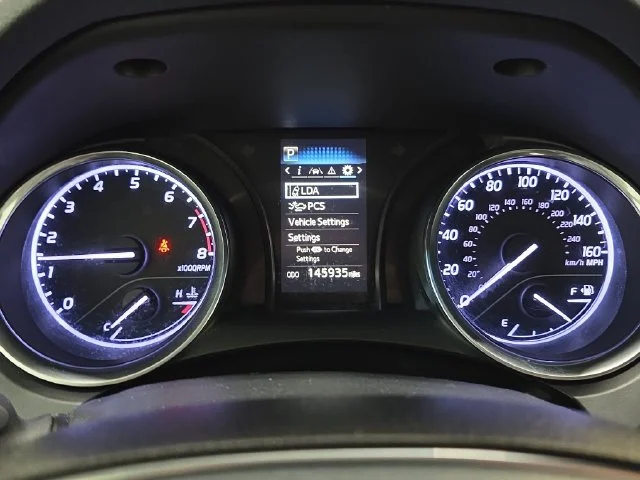 Used 2018 Celestial Silver Metallic Toyota LE image 18