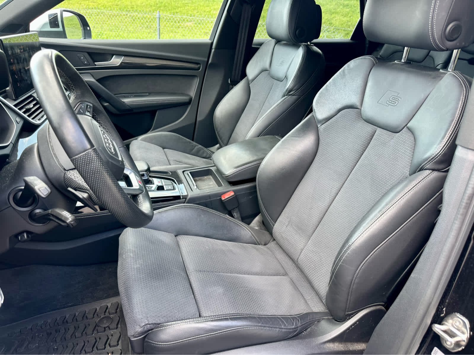 Used 2022 Mythos Black Metallic Audi Premium Plus image 11