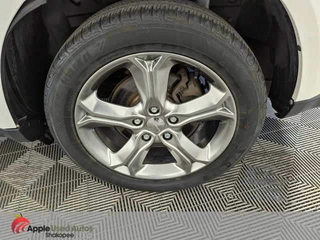 Used 2016 White Dodge Crossroad image 50