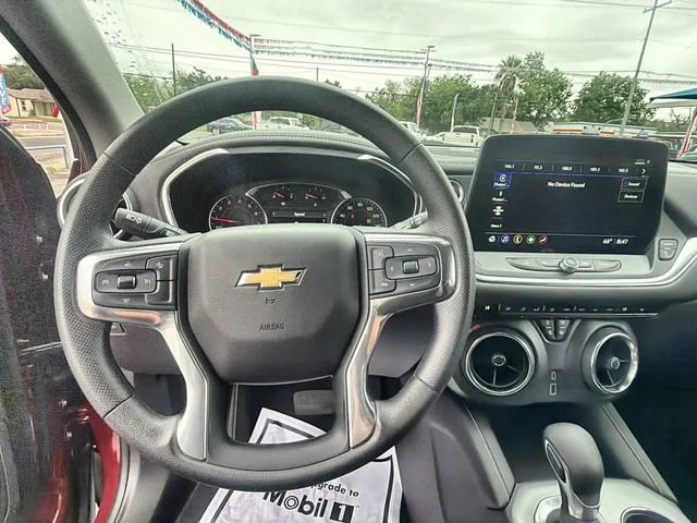 2025 Chevrolet Blazer 2LT - Photo 11