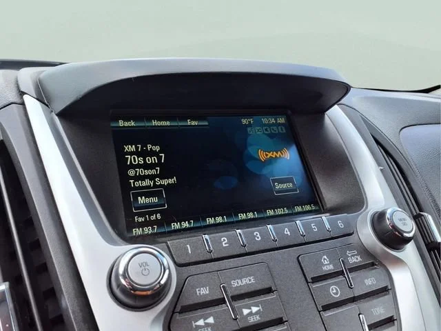 Used 2017 SUMMIT WHITE Chevrolet LT image 11