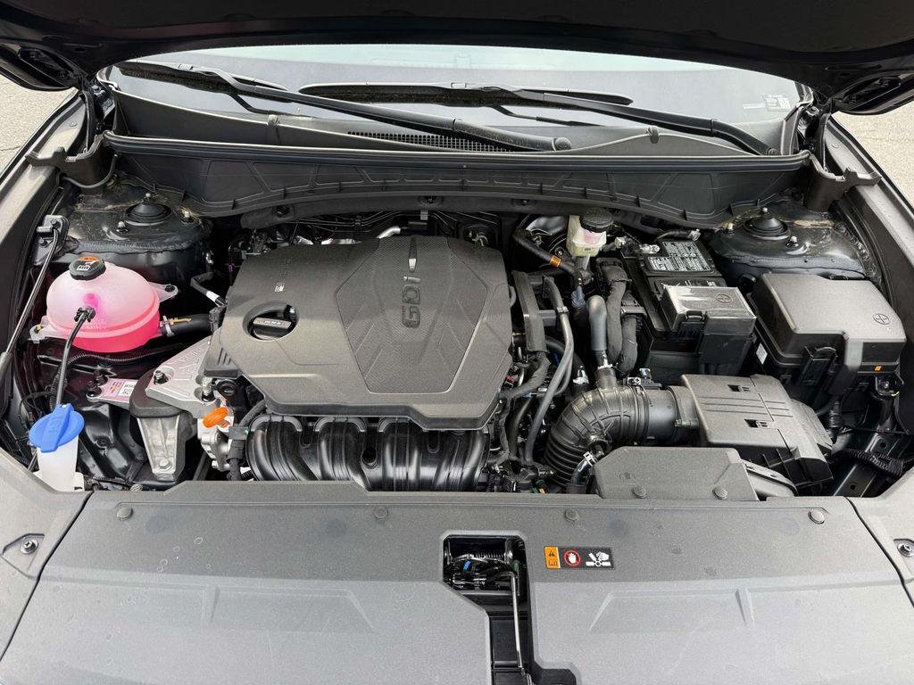 New 2026 Phantom Black Hyundai SEL AWD image 12
