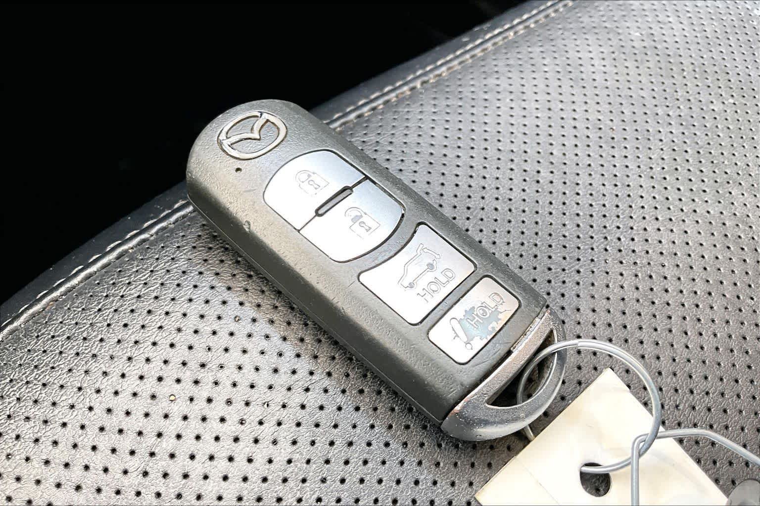Used 2019 Machine Gray Metallic Mazda Touring image 14