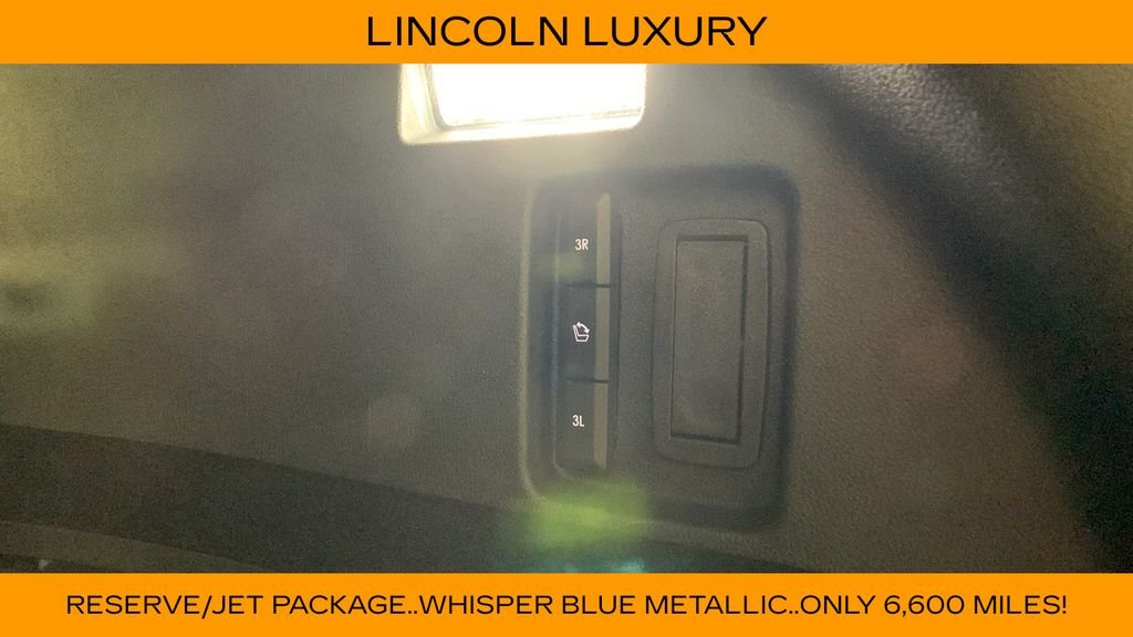 Used 2025 Blue Metallic Lincoln Reserve image 21