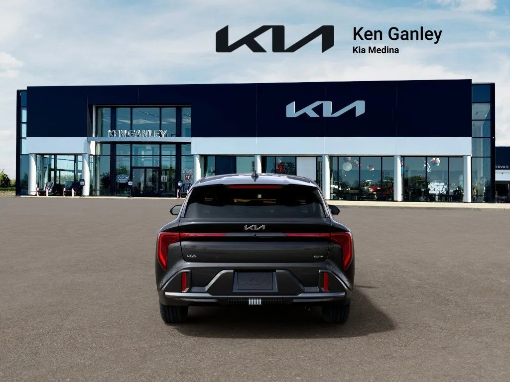 New 2026 Interstellar Gray Kia GT-Line image 5