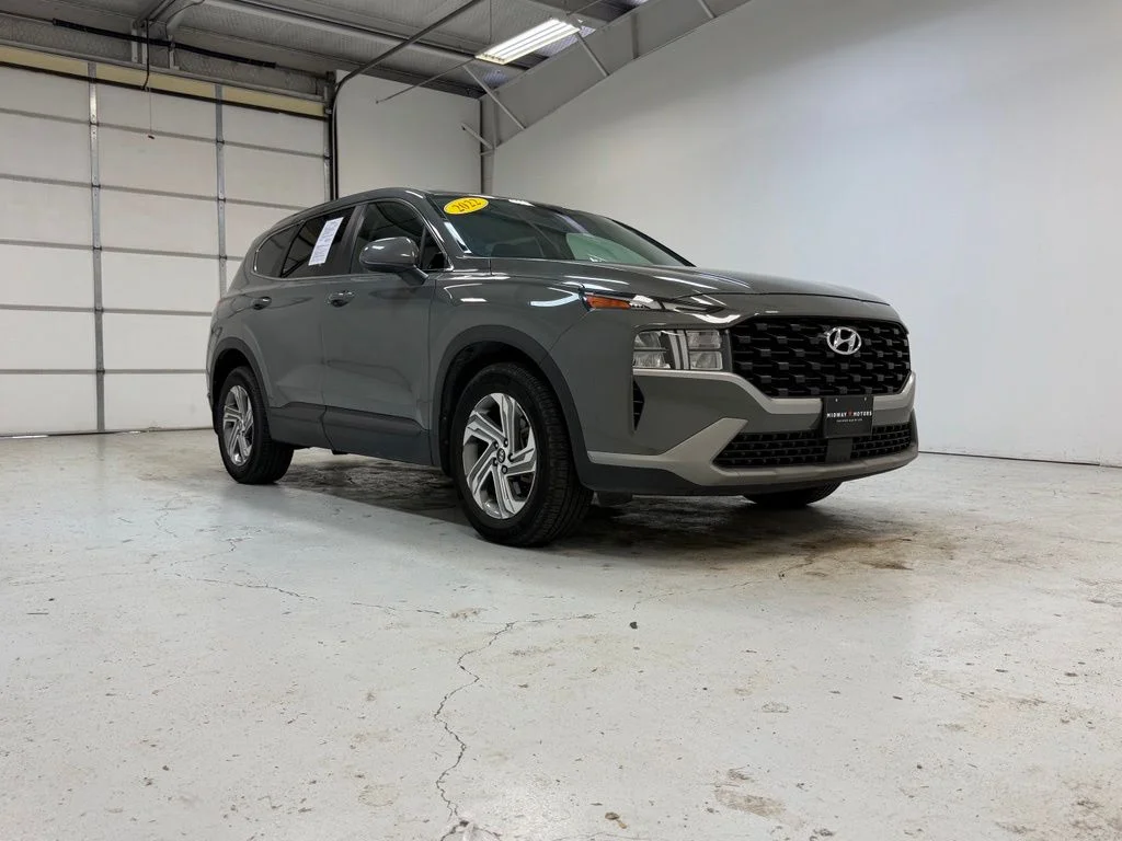 Certified Used 2022 Gray Hyundai SE image 8