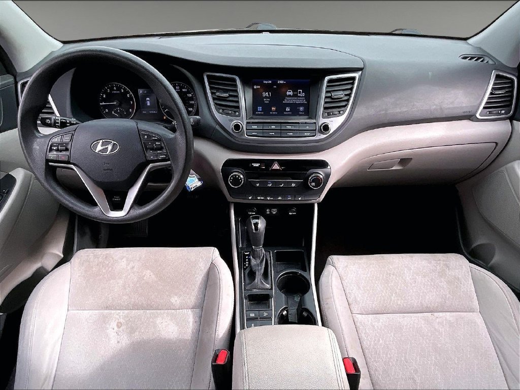 Used 2018 Dazzling White Hyundai SEL image 20