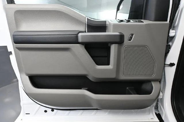 Used 2020 White Ford XLT image 14