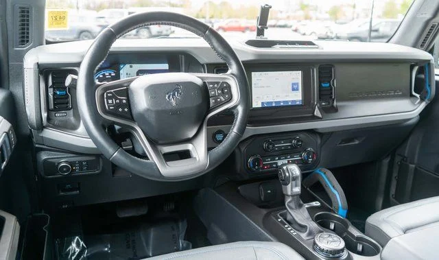 Used 2022 Blue Ford Black Diamond image 13