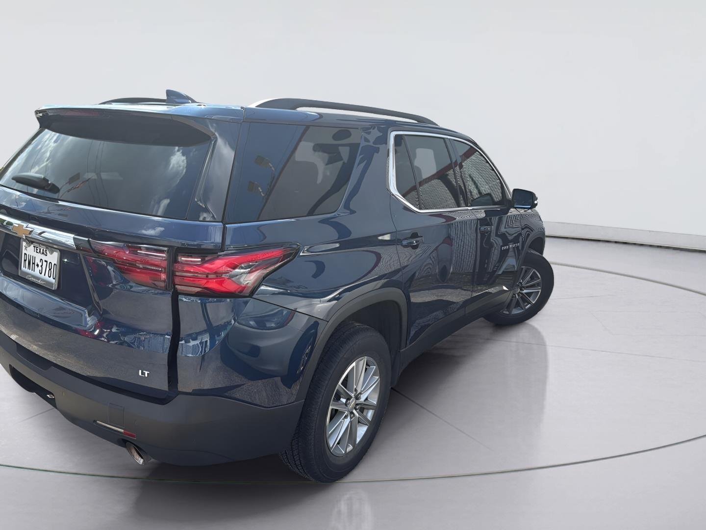 2022 Chevrolet Traverse LT Cloth Blue at Mac Haik Chevrolet