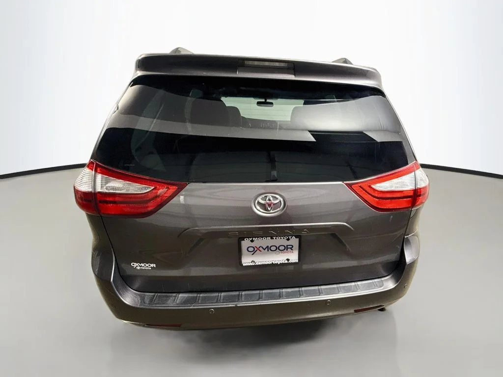 Used 2015 Predawn Gray Mica Toyota XLE Premium image 6