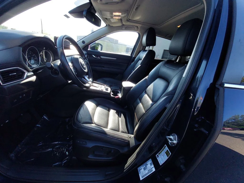 Used 2021 Blue Mazda Touring image 15