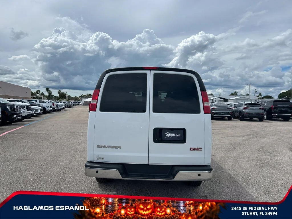 Used 2023 SUMMIT WHITE GMC RWD 2500 Regular Wheelbase Work Van image 6