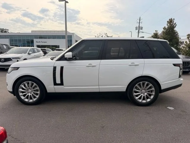Used 2018 White Land Rover HSE image 16