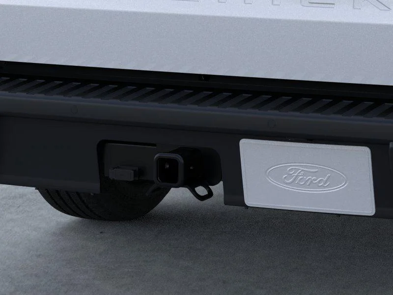 New 2025 Space White Metallic Ford XLT image 23