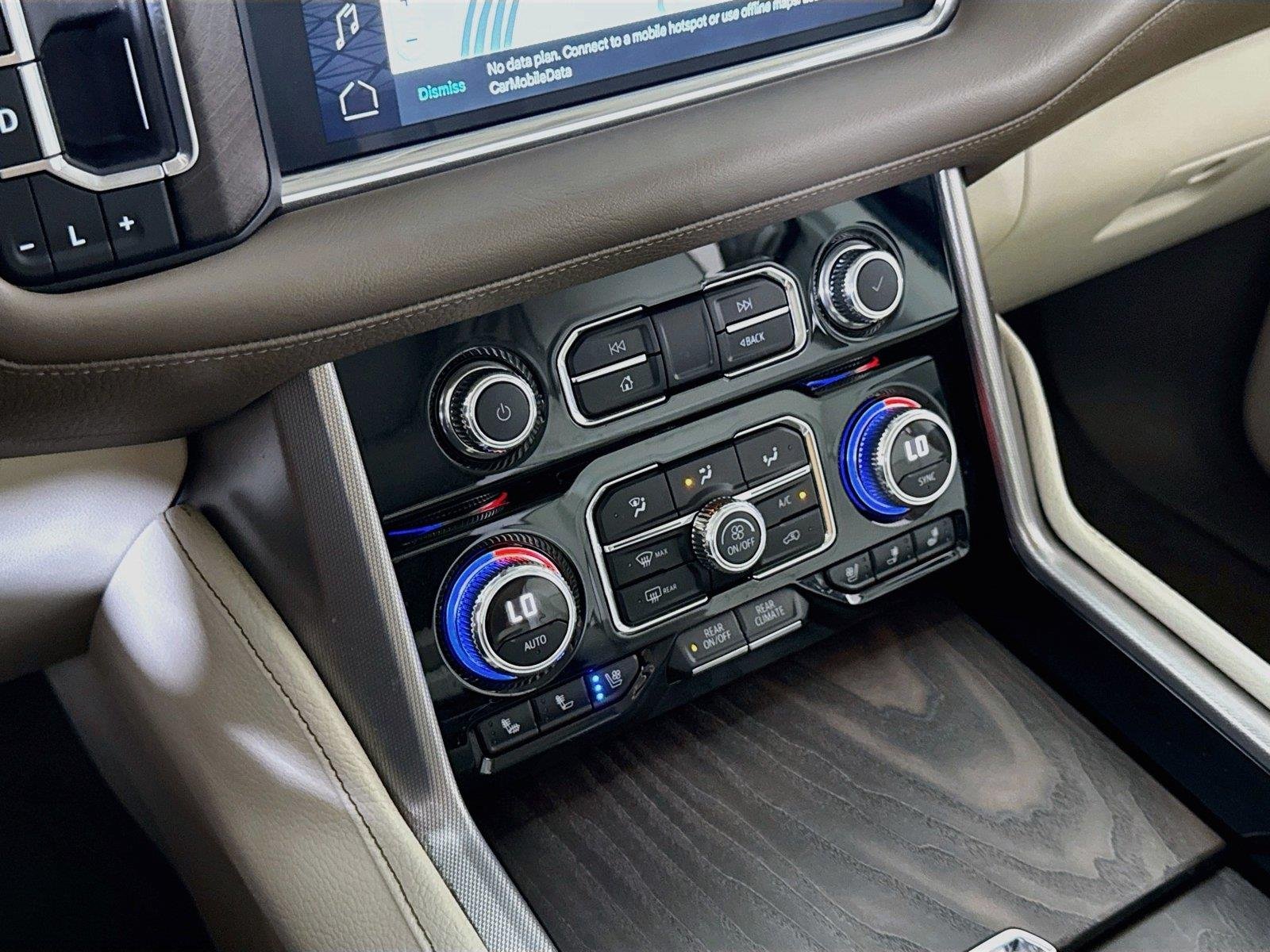 Used 2022 White Frost Tricoat GMC Denali | 22
