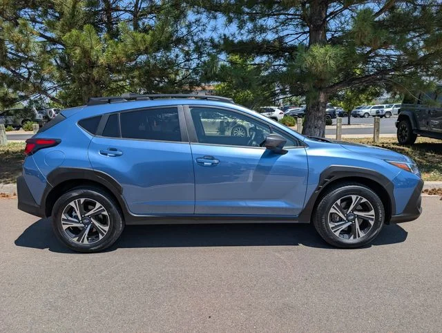 Used 2024 Horizon Blue Subaru Premium image 2