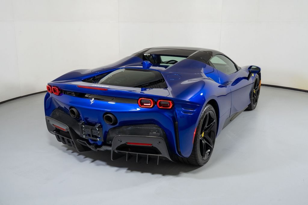 Used 2022 Blue Ferrari  image 19