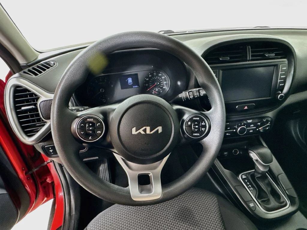 Used 2022 Red Kia LX image 11