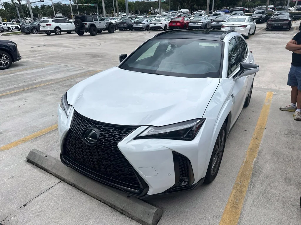 2024 Lexus UX Hybrid