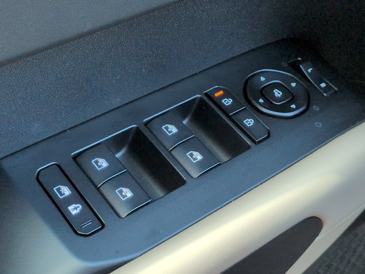 New 2027 Black Jade Green Kia EX image 30