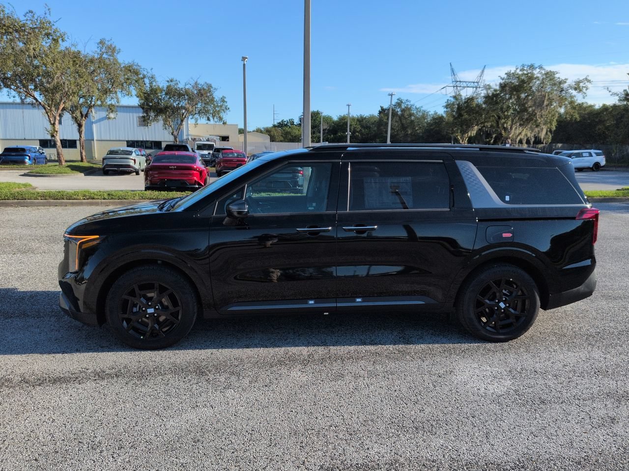 New 2027 Aurora Black Pearl Kia SX image 8