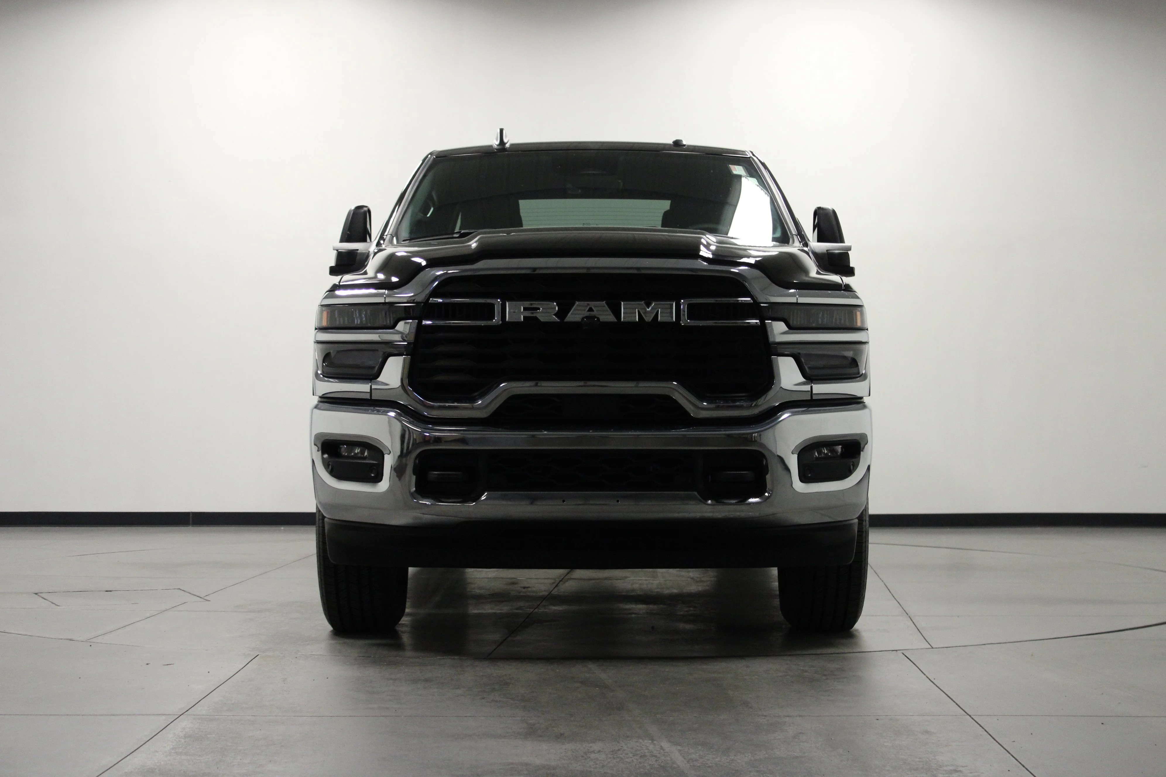 Used 2026 Diamond Black Crystal Pearlcoat Ram Big Horn image 9