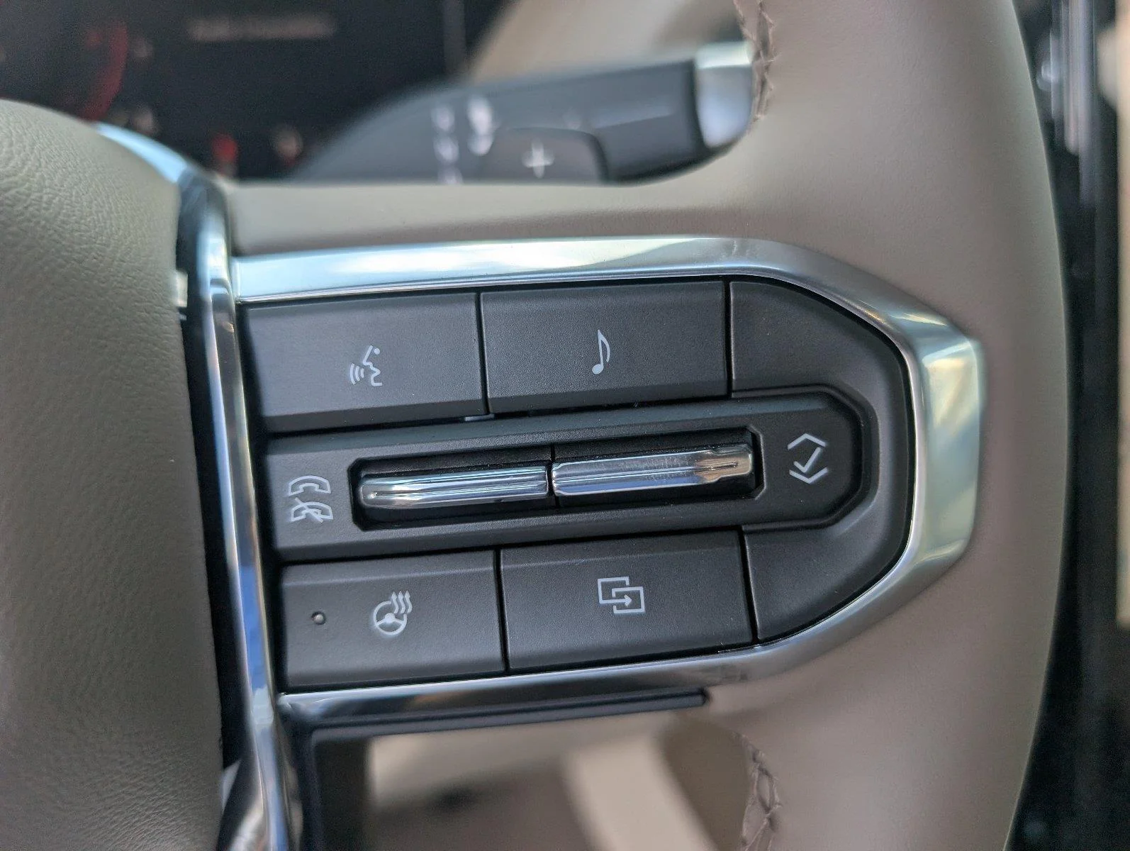 New 2026 Glacier White Tricoat GMC Denali image 25