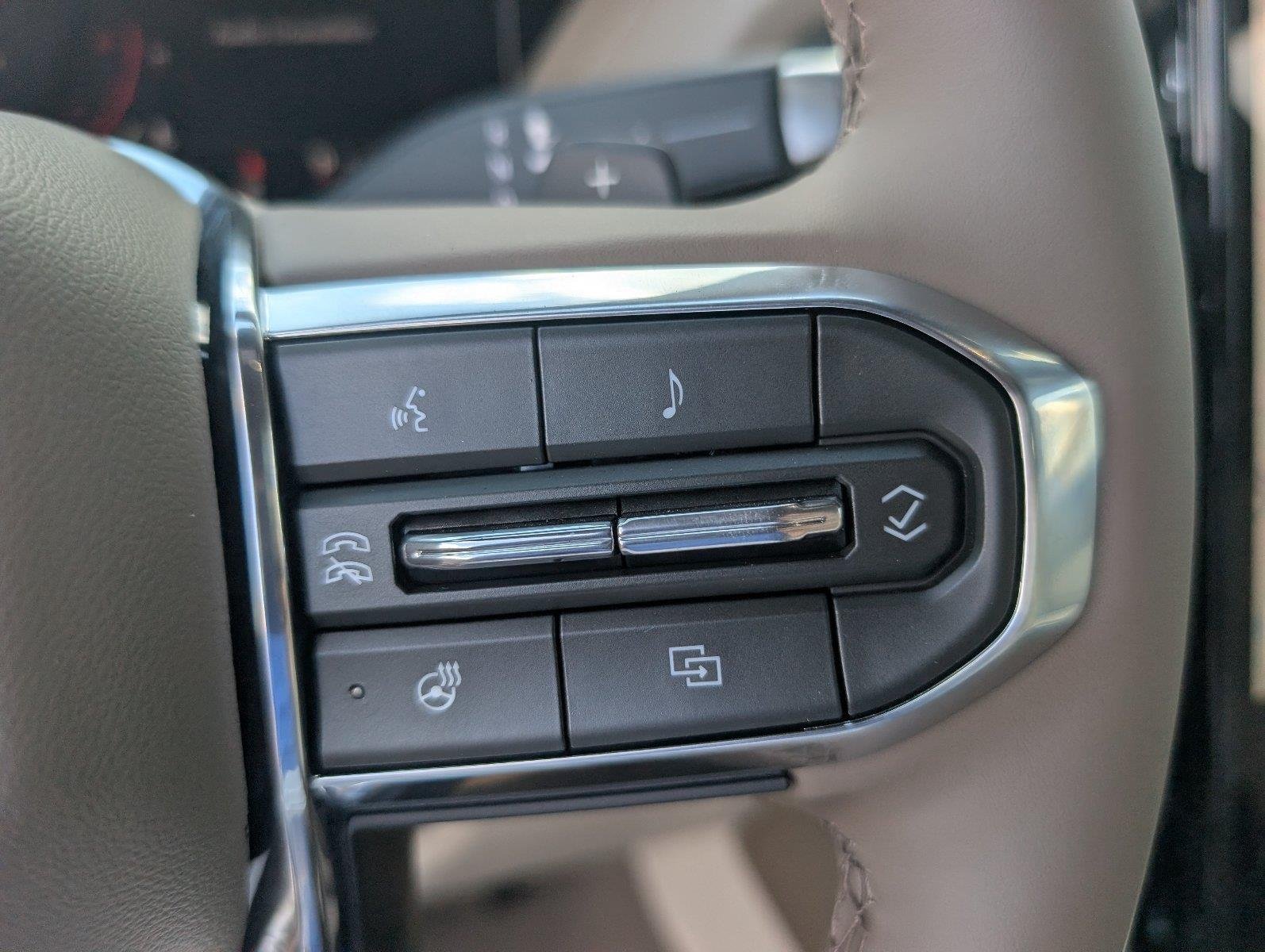 New 2026 Glacier White Tricoat GMC Denali image 25