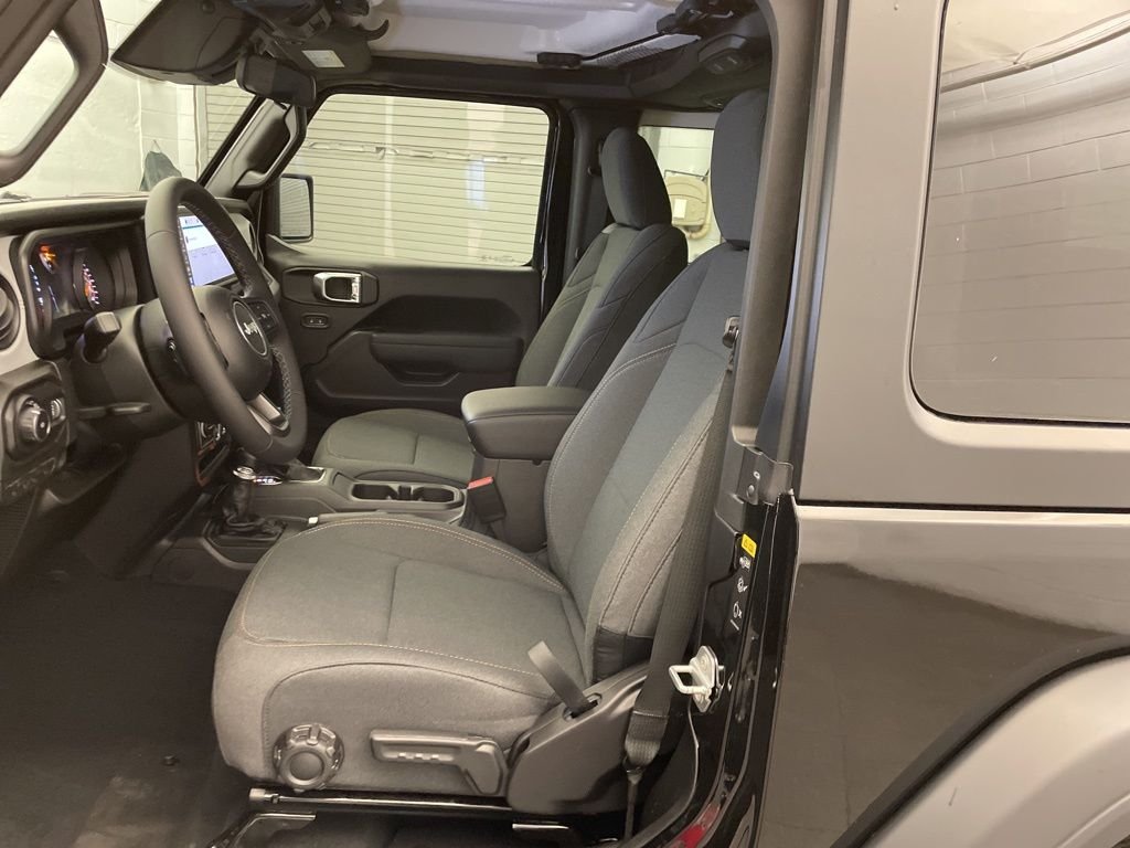 New 2026 Black Clear-Coat Exterior Paint Jeep Sport S image 13