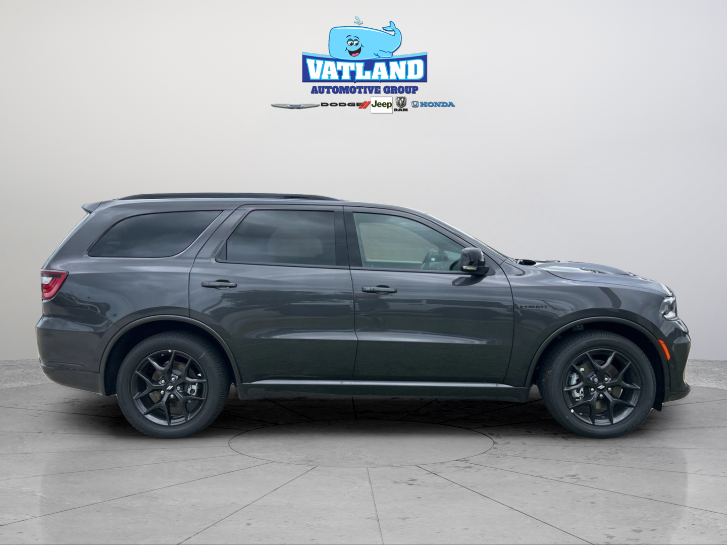 New 2026 Vapor Gray Exterior Paint Dodge GT Plus HEMI V8 image 6