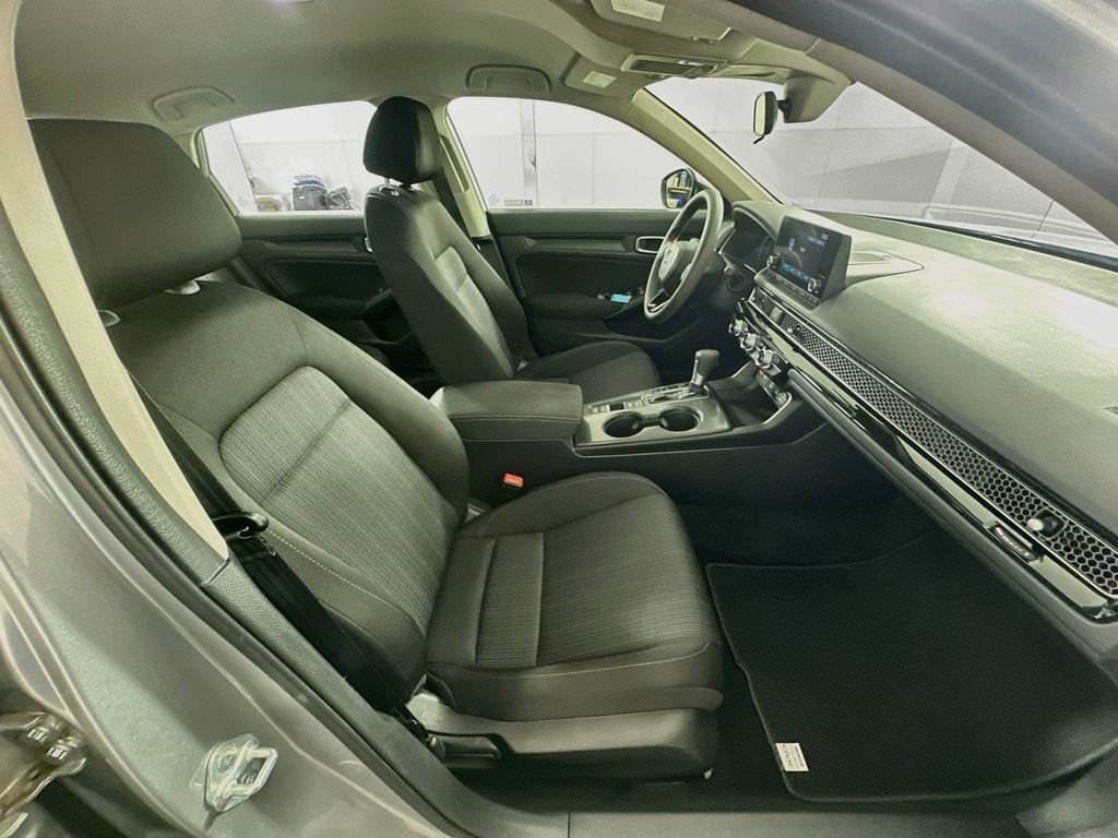 2025 Honda Civic LX - Photo 26