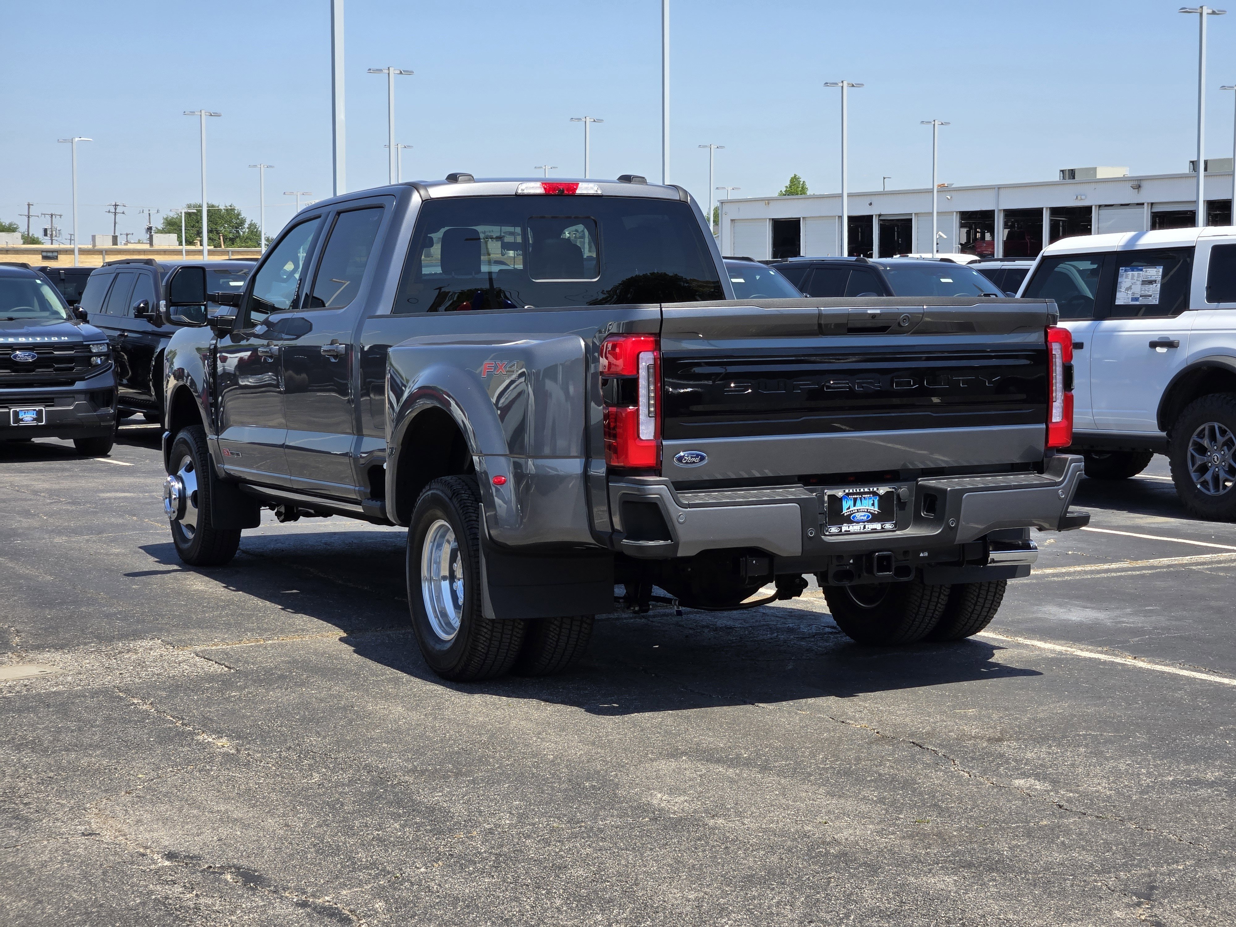 New 2026 Carbonized Gray Ford F-350 Platinum image 3