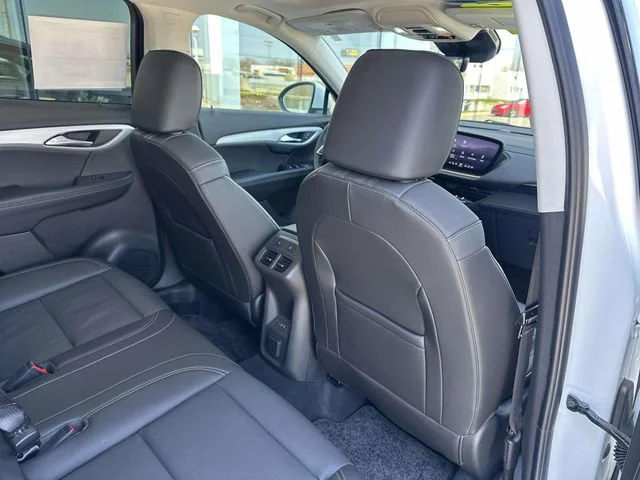 Used 2024 White Frost Tricoat Buick Avenir image 26
