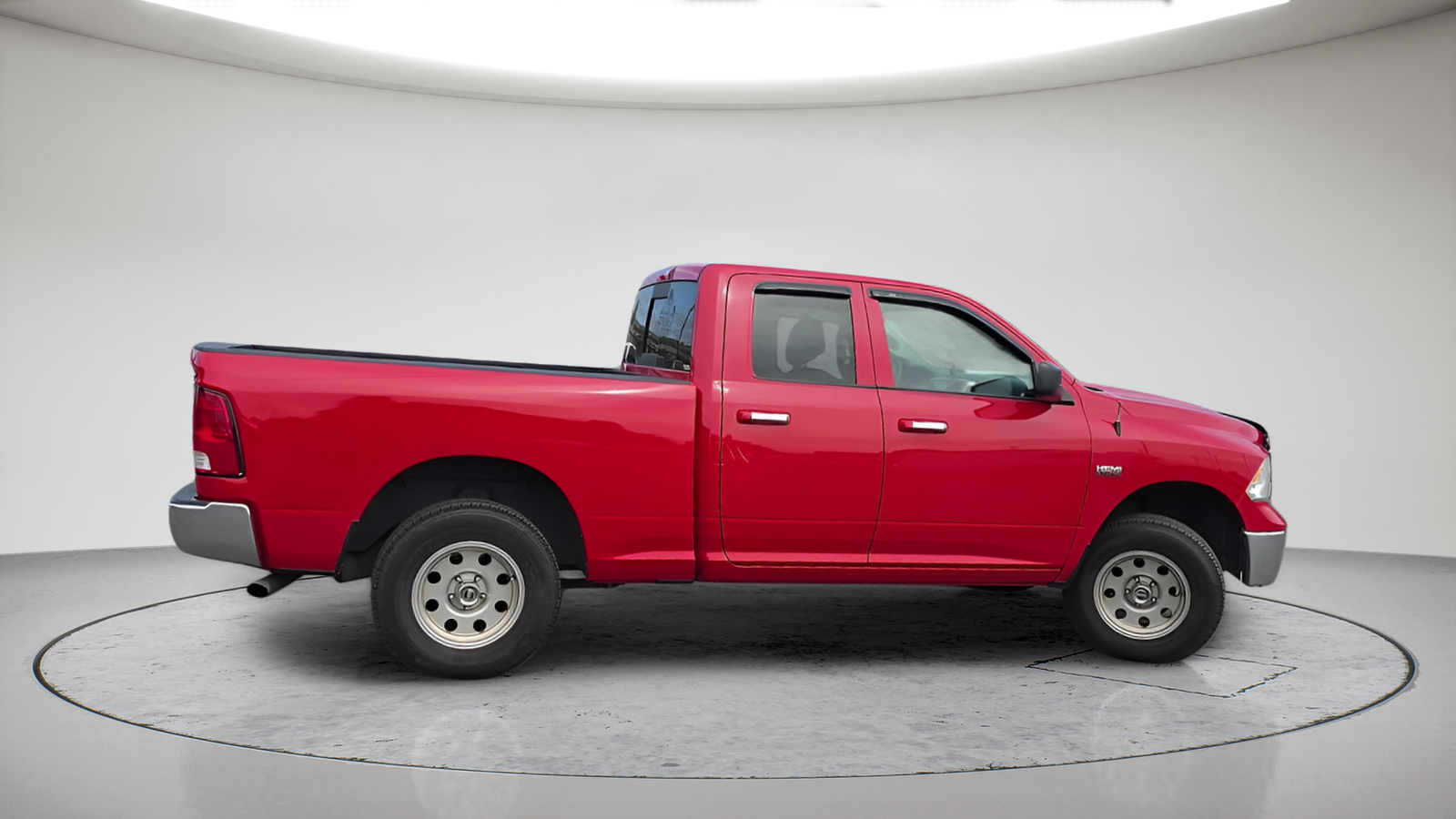 Used 2018 Flame Red Clearcoat Ram SLT image 5