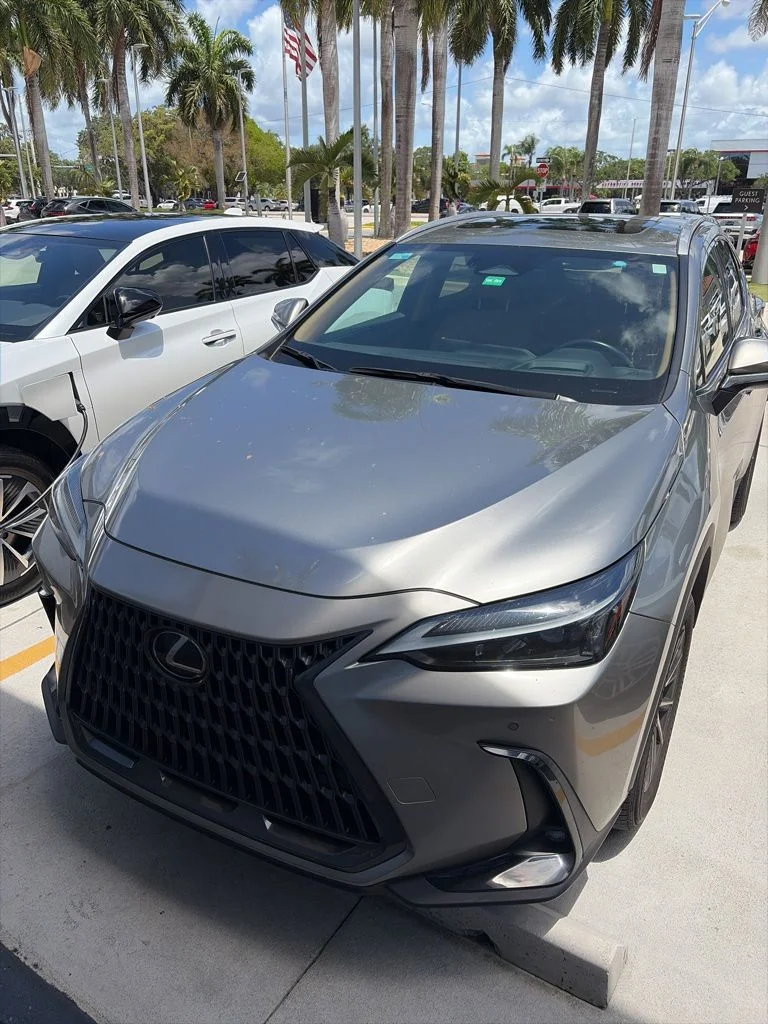 2025 Lexus NX 350h 350h Premium AWD's photo