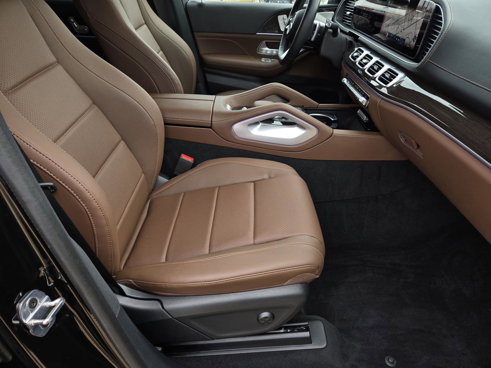 2024 Mercedes-Benz GLS Base - Photo 34