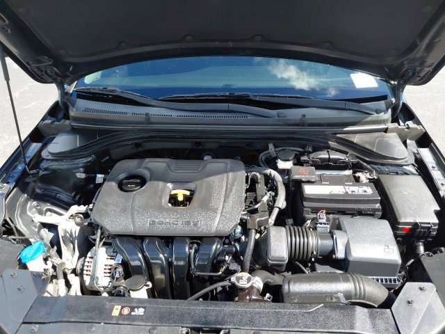 Used 2020 Phantom Black Hyundai Value Edition image 30