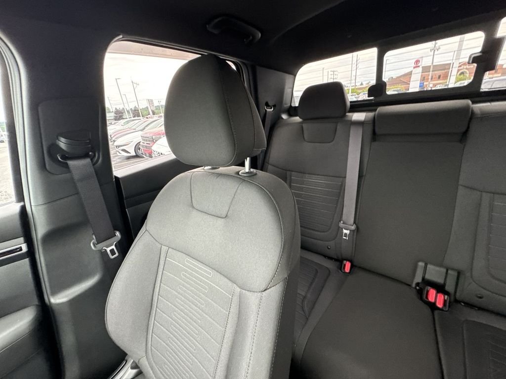 Certified Used 2022 Black Hyundai SEL Premium image 12