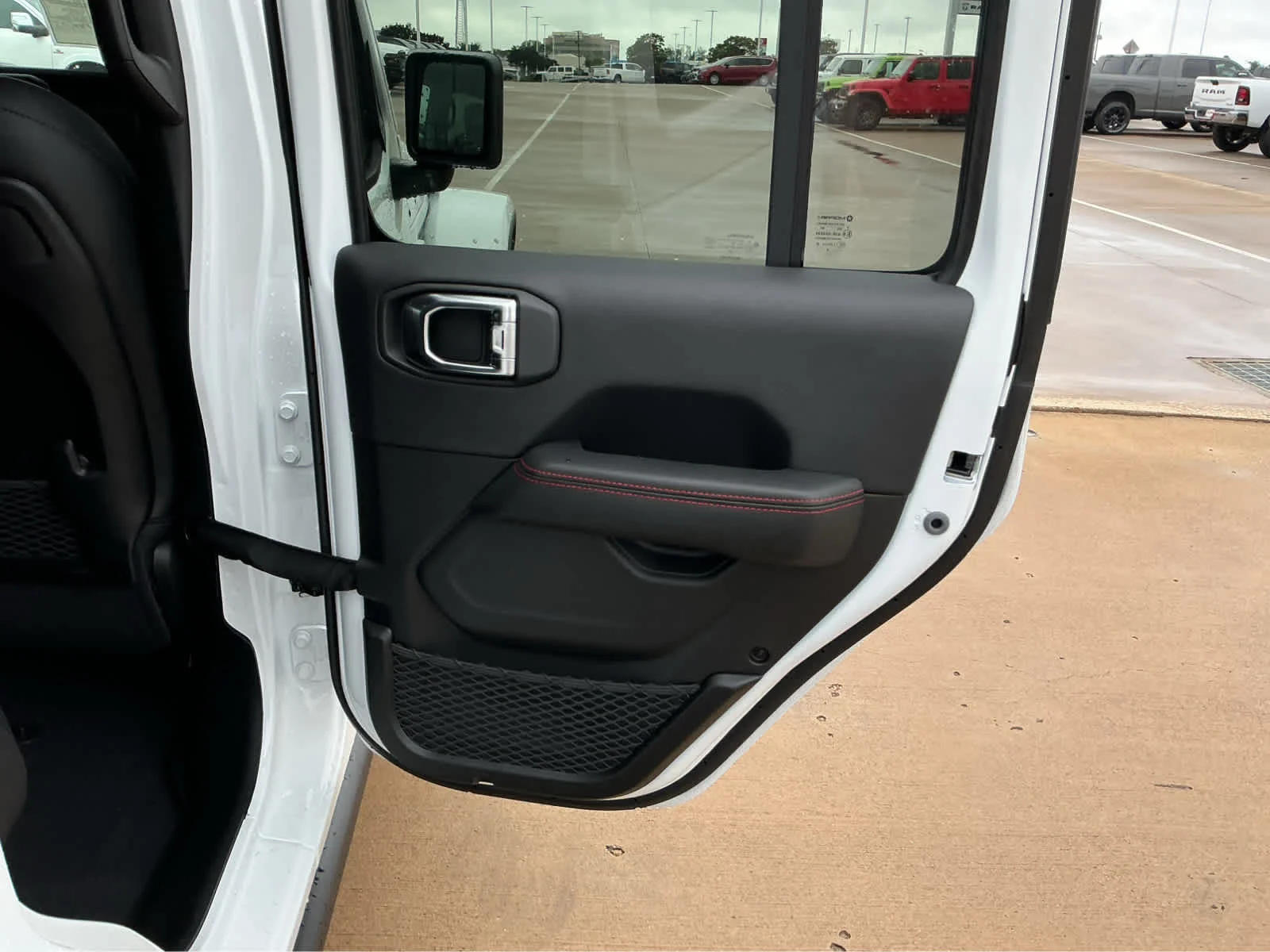 New 2026 Bright White Clearcoat Jeep Rubicon image 20