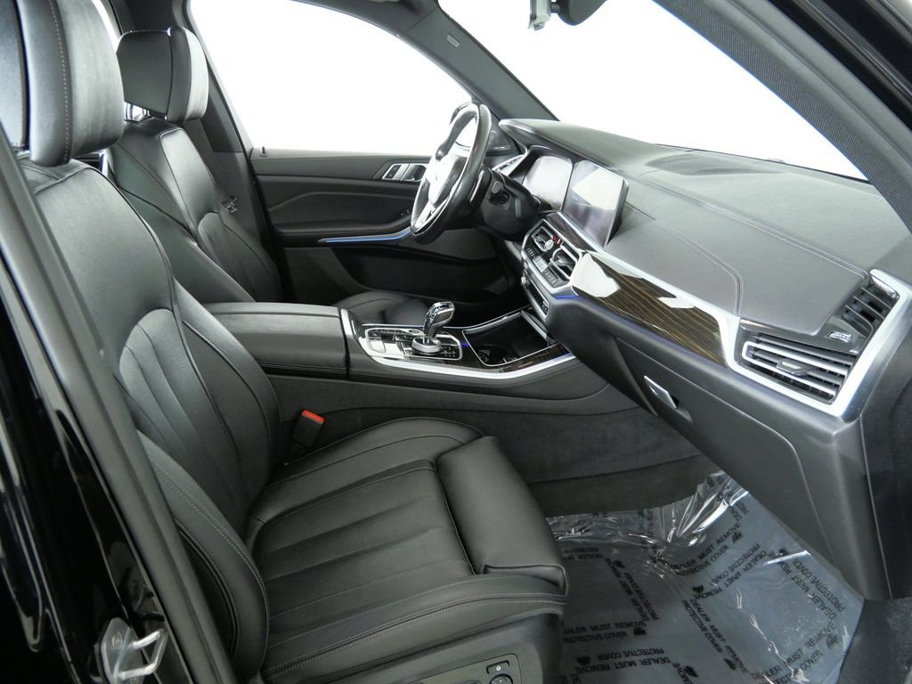 Used 2020 Jet Black BMW xDrive40i image 21
