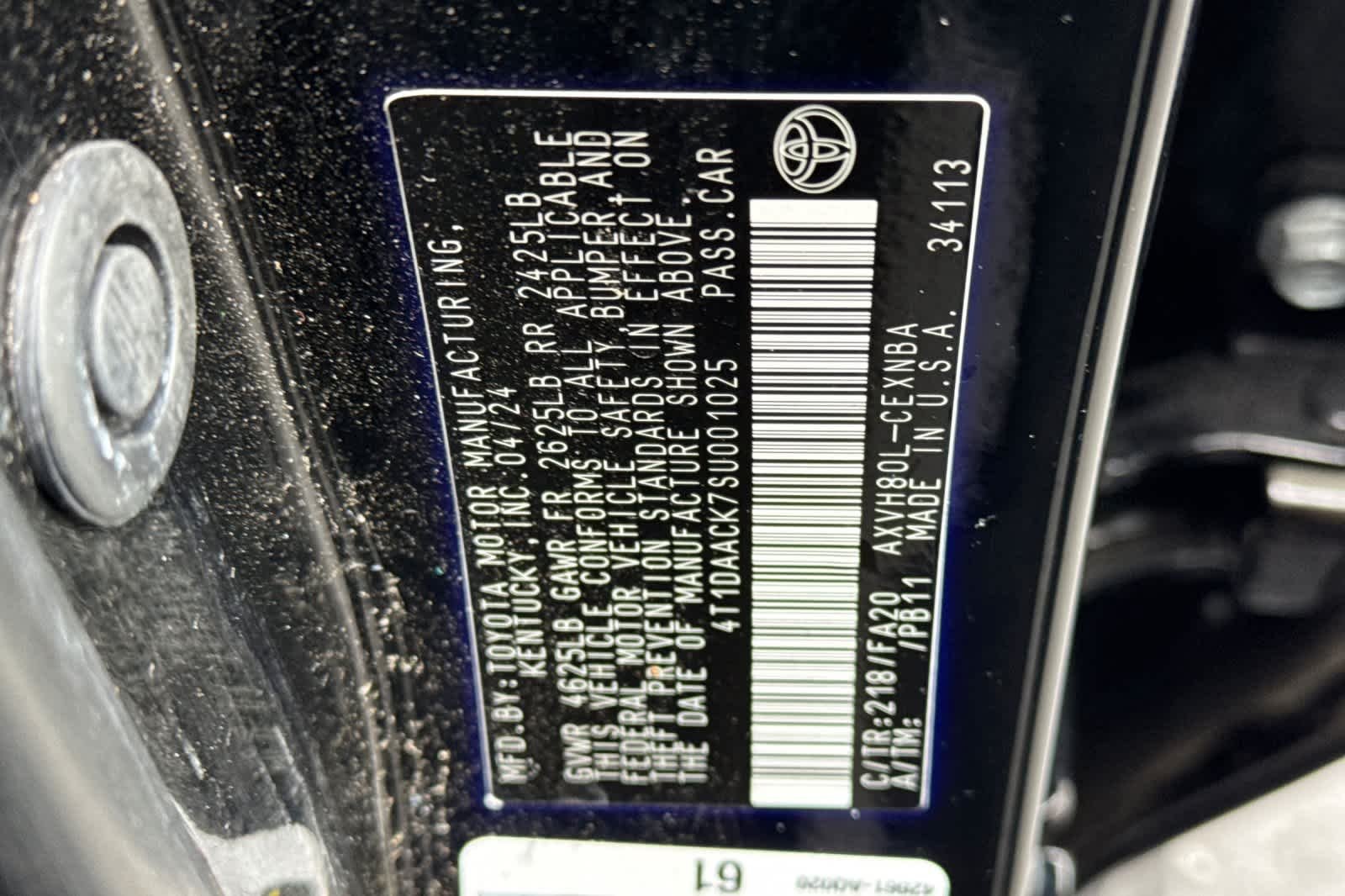 Used 2025 Midnight Black Metallic Toyota LE image 32