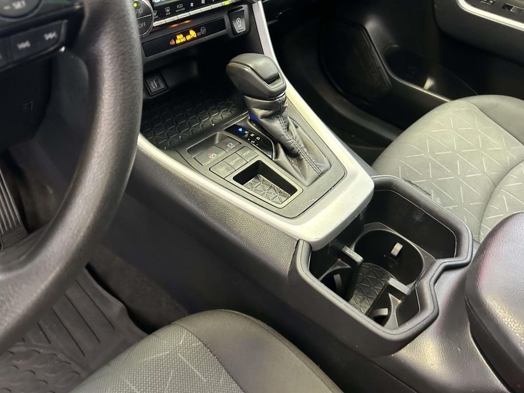 Used 2024 Silver Toyota XLE image 20