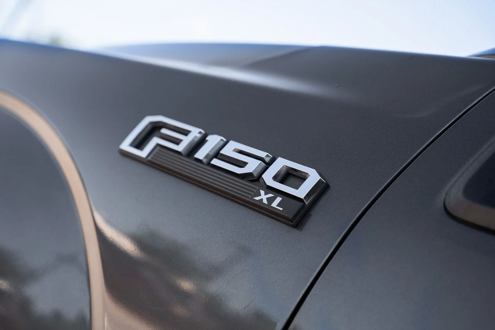Used 2019 Gray Ford XL image 20