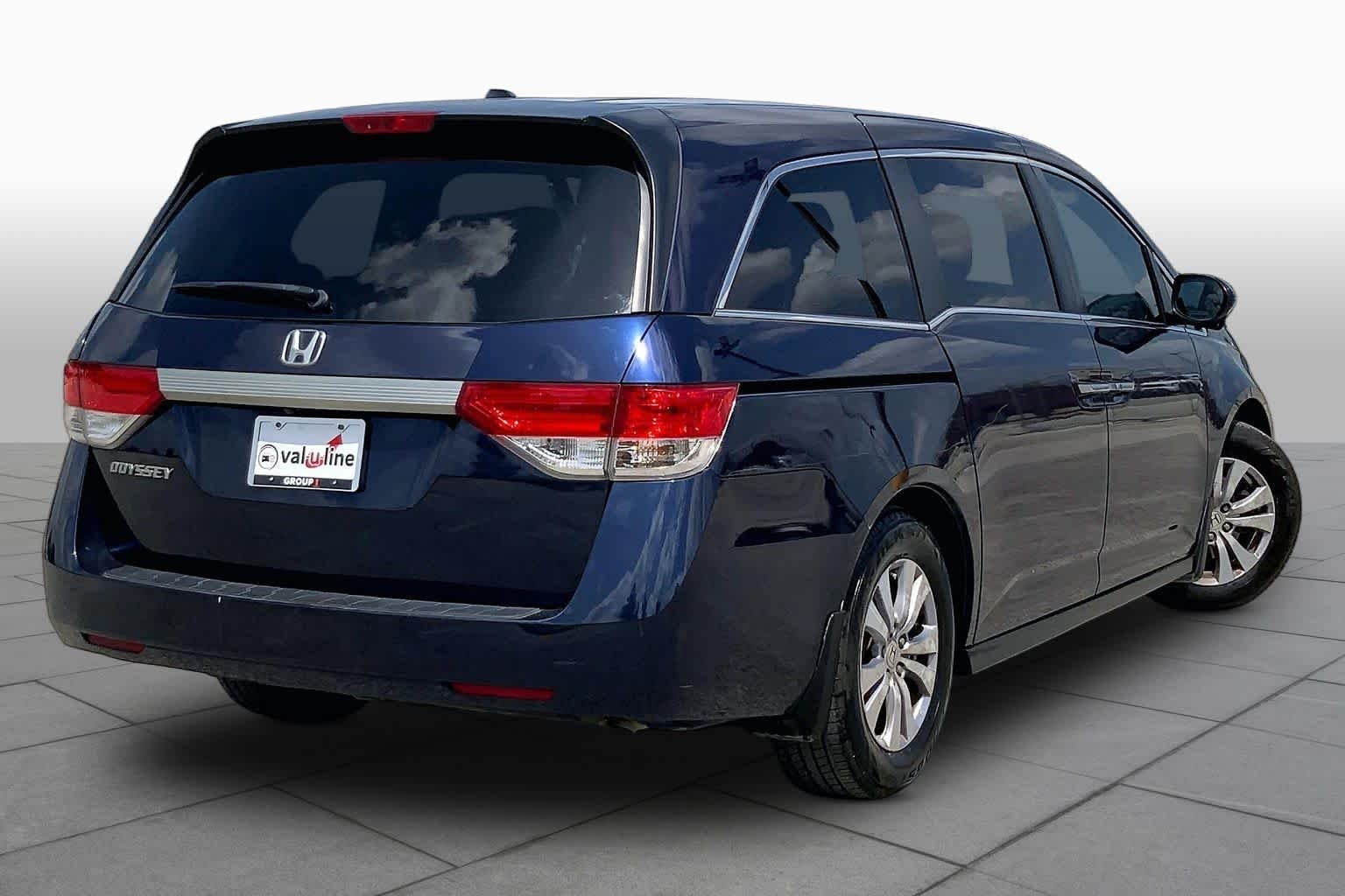 Used 2015 Obsidian Blue Pearl Honda EX-L image 13