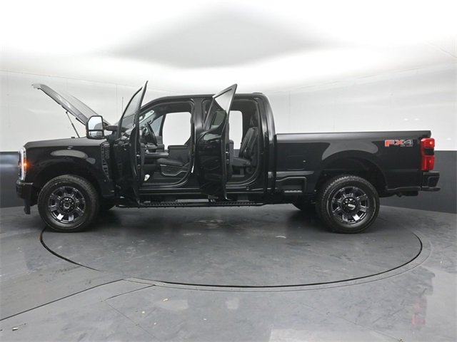 2024 FORD F-250 - Image 52