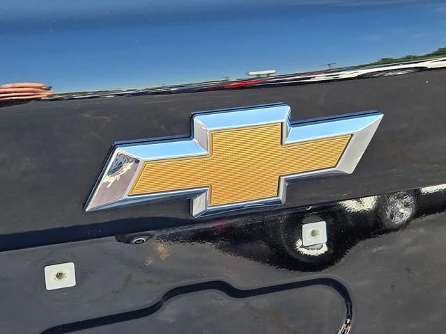 Used 2025 Black Chevrolet LT image 16