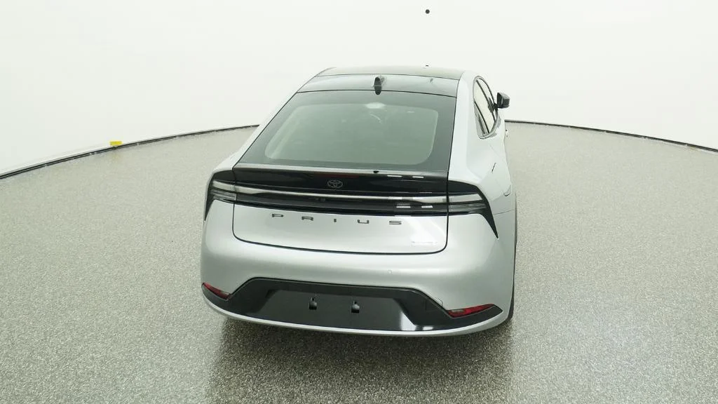New 2026 Cutting Edge Toyota XSE Premium image 10