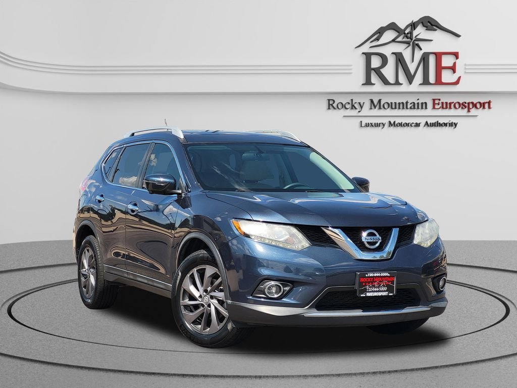 Used 2016 Blue Nissan SL image 1