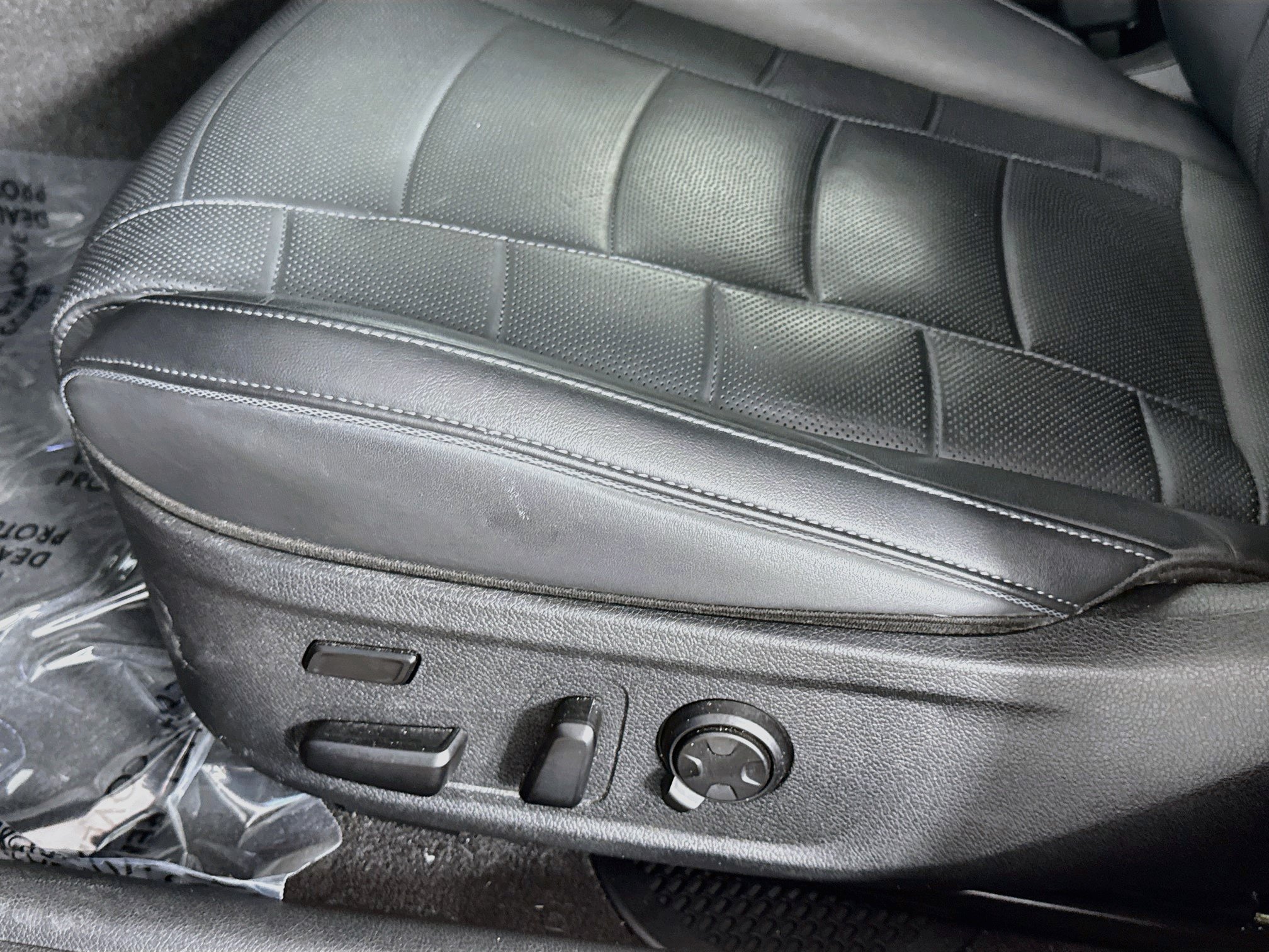 Used 2023  Kia GT2 image 22